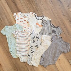 12-18 month ORGANIC baby onesies bunlde